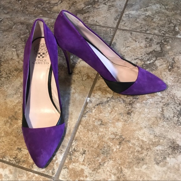 Vince Camuto Heels - Picture 3 of 8
